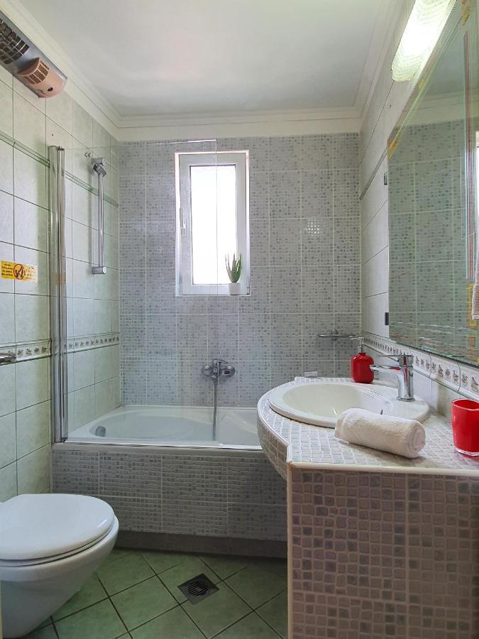 Villa Smeralda Sarandë 외부 사진