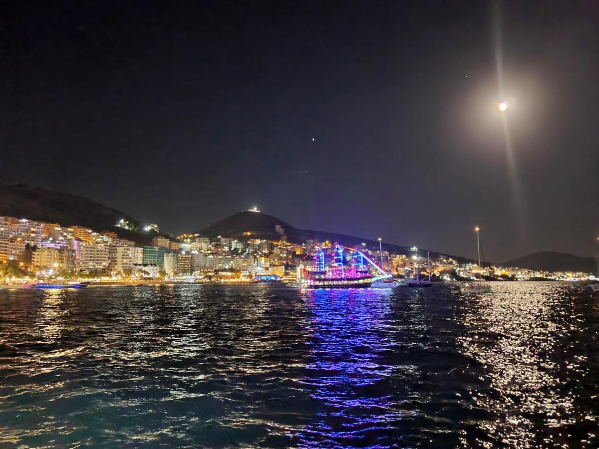 Villa Smeralda Sarandë 외부 사진