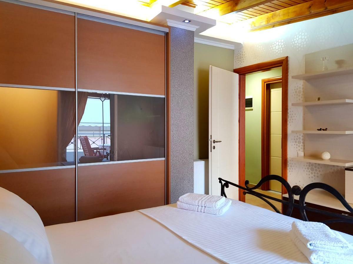 Villa Smeralda Sarandë 외부 사진