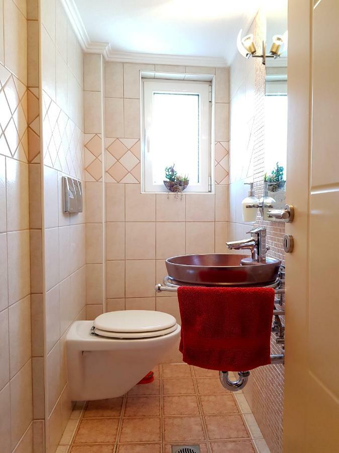 Villa Smeralda Sarandë 외부 사진