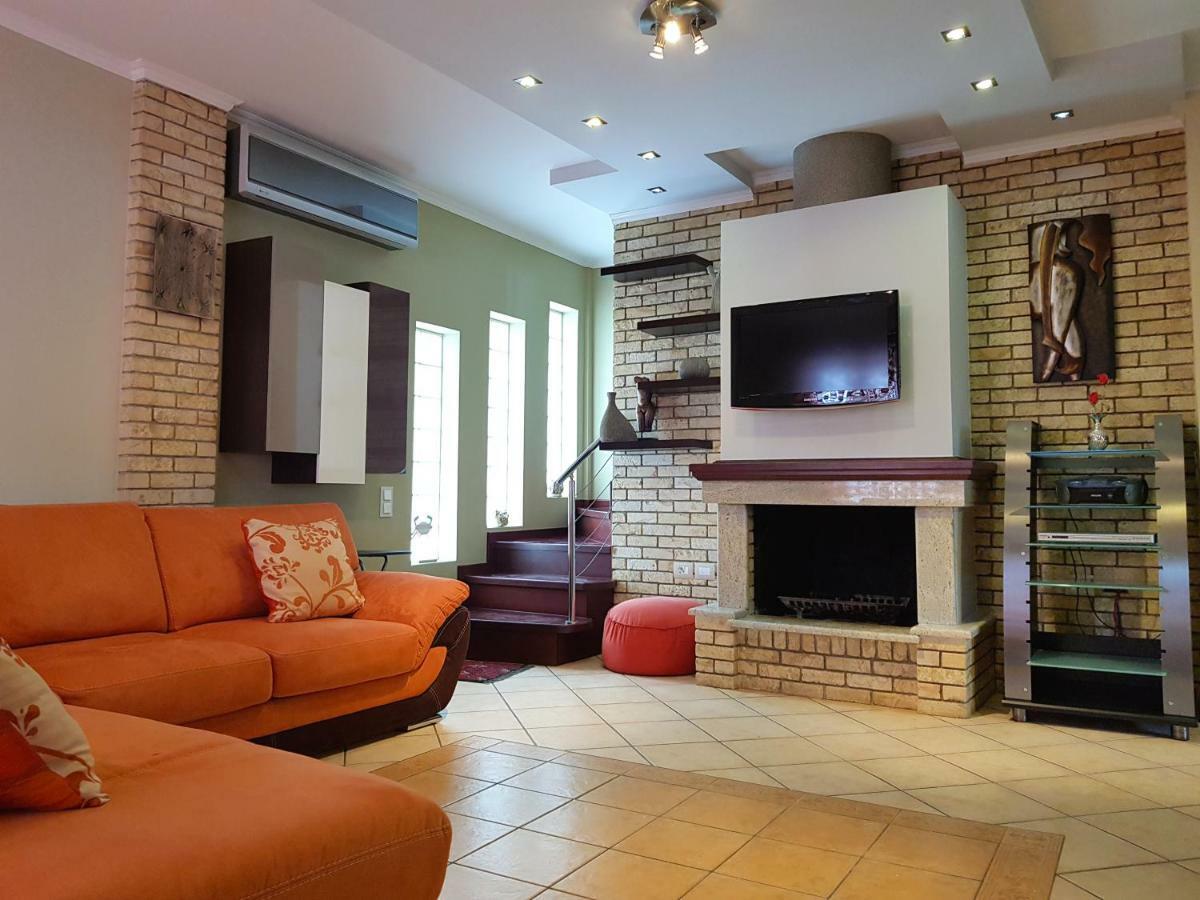 Villa Smeralda Sarandë 외부 사진